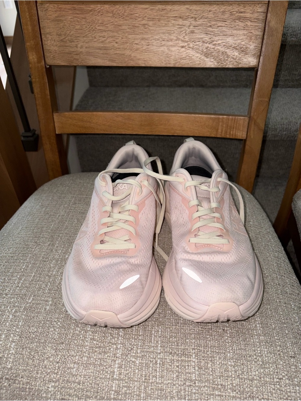 Hoka Bondi 8 running shoes